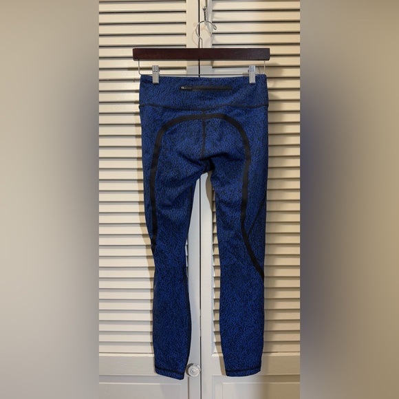 Lululemon On Track Tight Circuit Cerulean Blue Black / Black - Picture 8 of 13